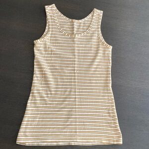 Shade crew neck tank top